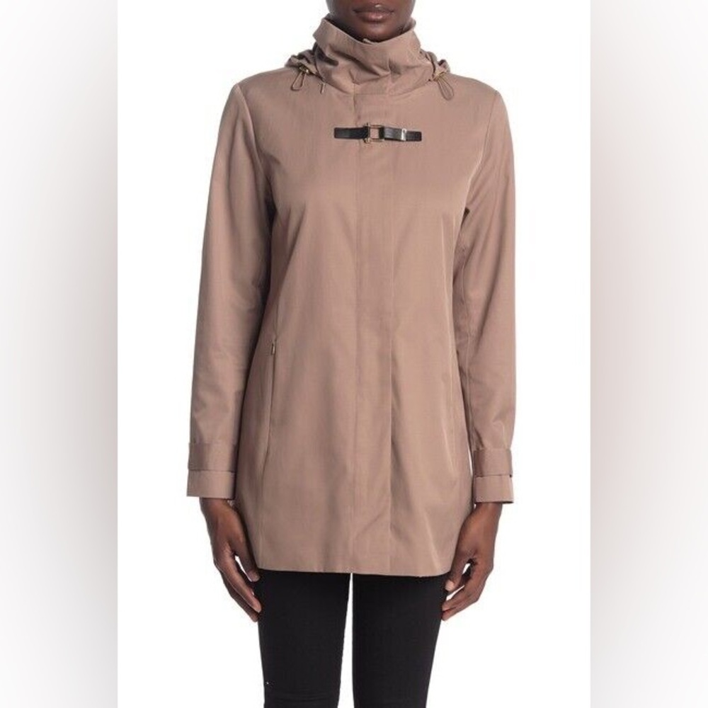 Cole Haan Signature Women’s Tan Stowaway Hooded Anorak Raincoat - New Condition